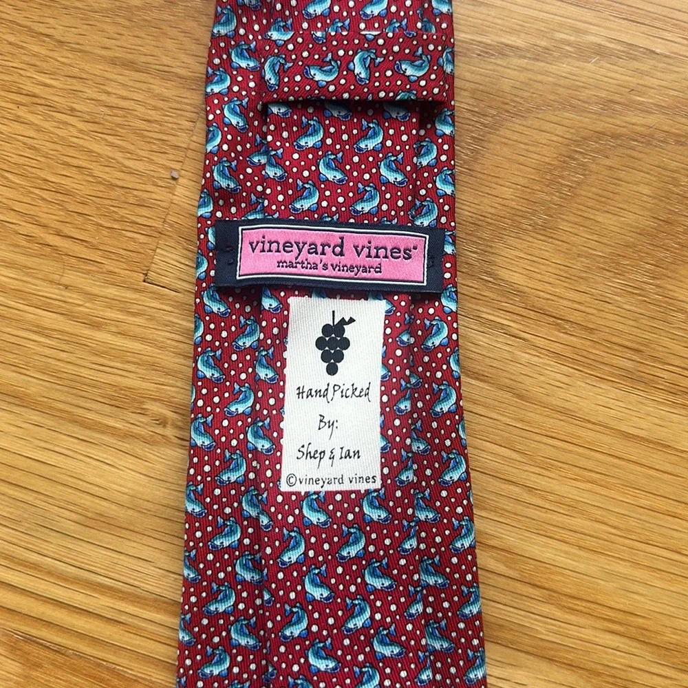 Vineyard Vines Fish Print Boys Tie